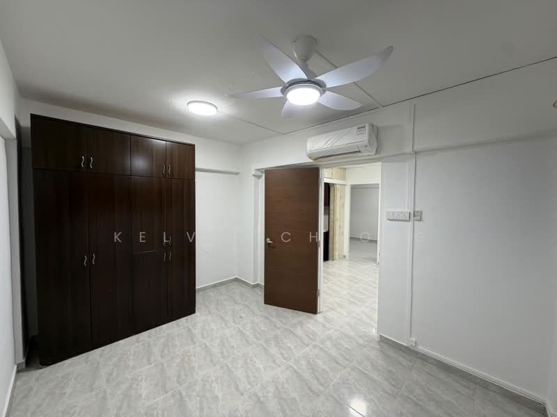 517 Jurong West Street 52, 517 Jurong West Street 52, 2 Bedrooms, 680 sqft, HDB Flat For Rent, by Kelvin Cheong, 500193772 - Bedroom - PropertyGuru.com.sg