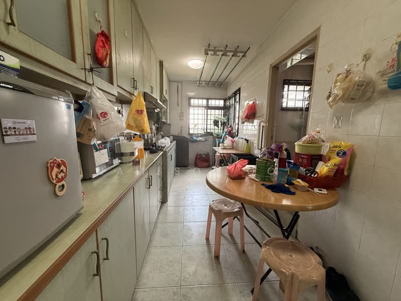 692A Choa Chu Kang Crescent, 692A Choa Chu Kang Crescent, 3 Bedrooms, 980 sqft, HDB Flat For Sale, by Jameson Ooi, 500193773 - Kitchen - PropertyGuru.com.sg