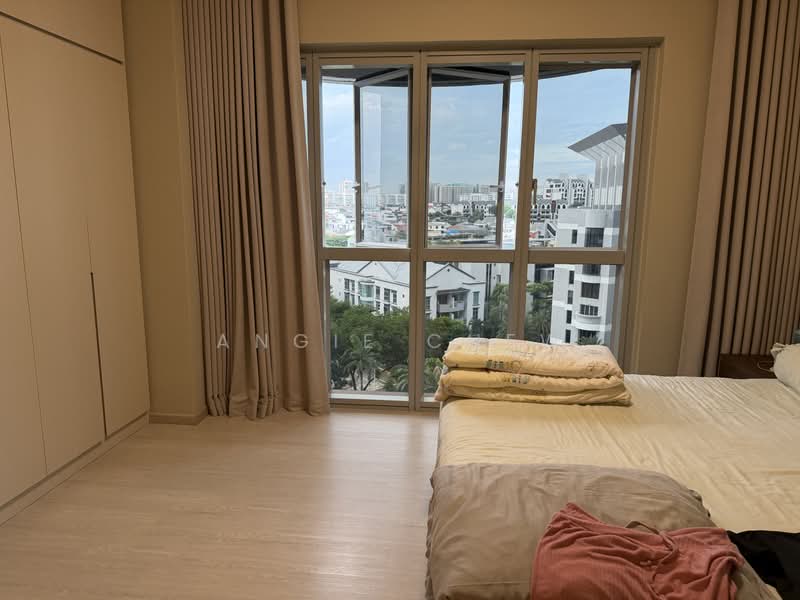 The Bayshore, 22 Bayshore Road, 2 Bedrooms, 926 sqft, Condominium For Sale, by Angie Chew, 500193774 - Bedroom - PropertyGuru.com.sg