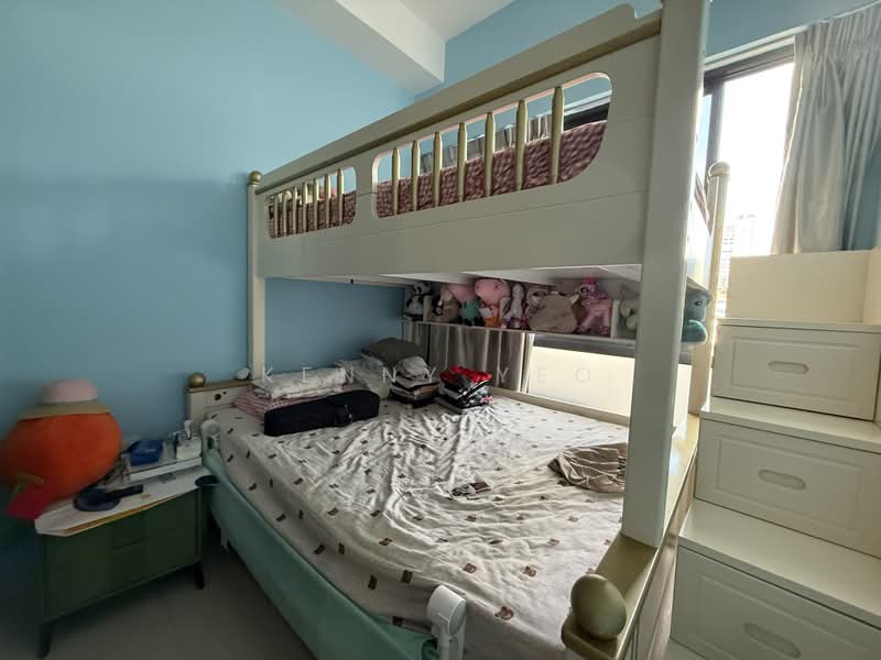 8 Farrer Suites, 8 Sing Joo Walk, 3 Bedrooms, 969 sqft, Apartment For Rent, by Kenny Yeo, 500193782 - Bedroom - PropertyGuru.com.sg