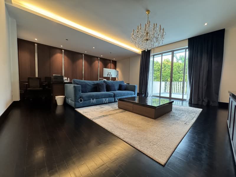 Colonial Style GCB with full tranquility in King Albert Park for sale, King Albert Park, 8 Bedrooms, 11,000 sqft, Good Class Bungalow For Sale, by Tommy Teo, 500193789 - Master Room Working Area - PropertyGuru.com.sg