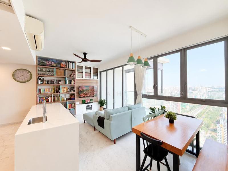 Centro Residences, 59 Ang Mo Kio Avenue 8, Ang Mo Kio / Bishan / Thomson, 3 Bedrooms, 1,001 sqft, Condominium For Sale, by Gary Seah Zhang Feng, 500193796 - Living Room - PropertyGuru.com.sg