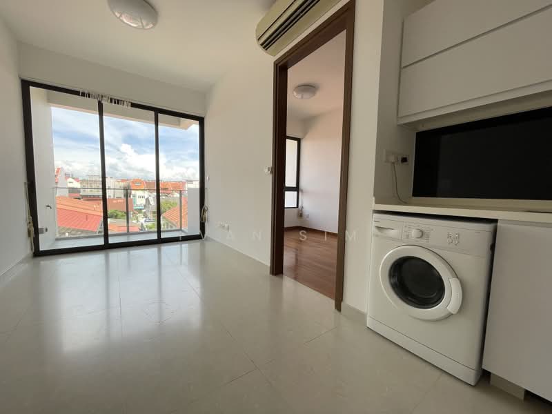 Jupiter 18, 18 Lorong 102 Changi, 1 Bedroom, 409 sqft, Condominium For Rent, by Ivan Sim, 500193800 - Living Room - PropertyGuru.com.sg