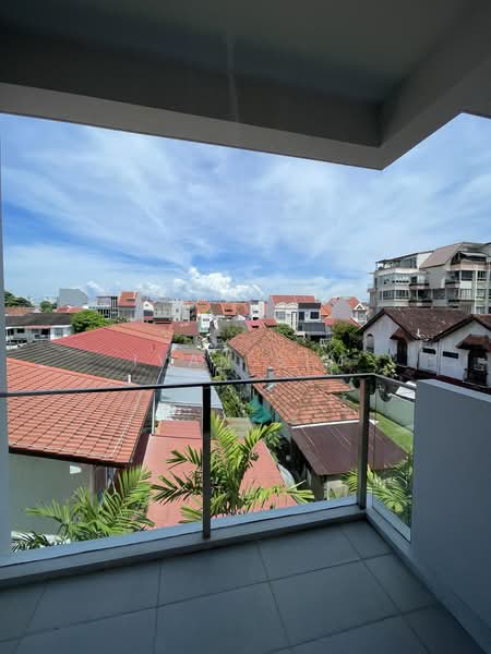 Jupiter 18, 18 Lorong 102 Changi, 1 Bedroom, 409 sqft, Condominium For Rent, by Ivan Sim, 500193800 - Balcony - PropertyGuru.com.sg