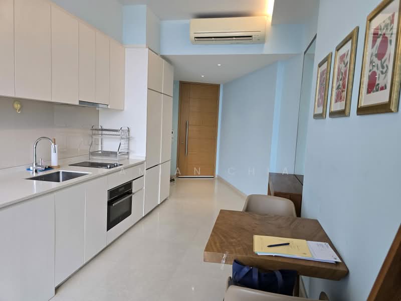 The Crest, 101 Prince Charles Crescent, 1 Bedroom, 646 sqft, Condominium For Rent, by Damian Chia, 500193802 - Kitchen - PropertyGuru.com.sg