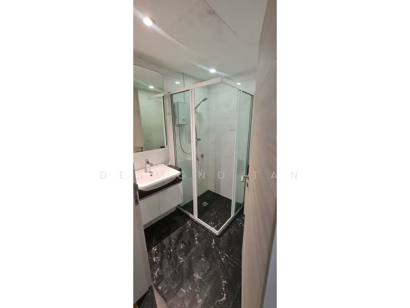Kerrisdale, 30 Sturdee Road, 3 Bedrooms, 1,259 sqft, Condominium For Rent, by Desmond Tan, 500193806 - Bathroom - PropertyGuru.com.sg