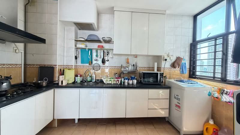 625 Senja Road, 625 Senja Road, 3 Bedrooms, 969 sqft, HDB Flat For Sale, by Jose Loh Zhenhao, 500193818 - Kitchen - PropertyGuru.com.sg