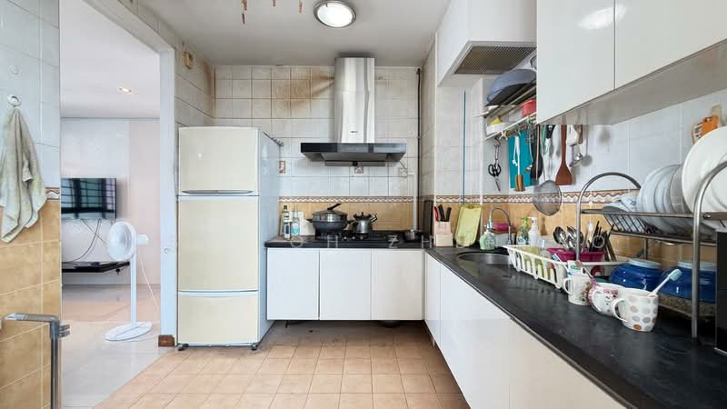 625 Senja Road, 625 Senja Road, 3 Bedrooms, 969 sqft, HDB Flat For Sale, by Jose Loh Zhenhao, 500193818 - Kitchen - PropertyGuru.com.sg