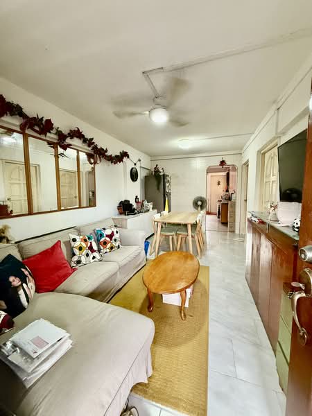 28 Hoy Fatt Road, 28 Hoy Fatt Road, 2 Bedrooms, 645 sqft, HDB Flat For Sale, by Champa Murjani, 500193825 - Living Room - PropertyGuru.com.sg
