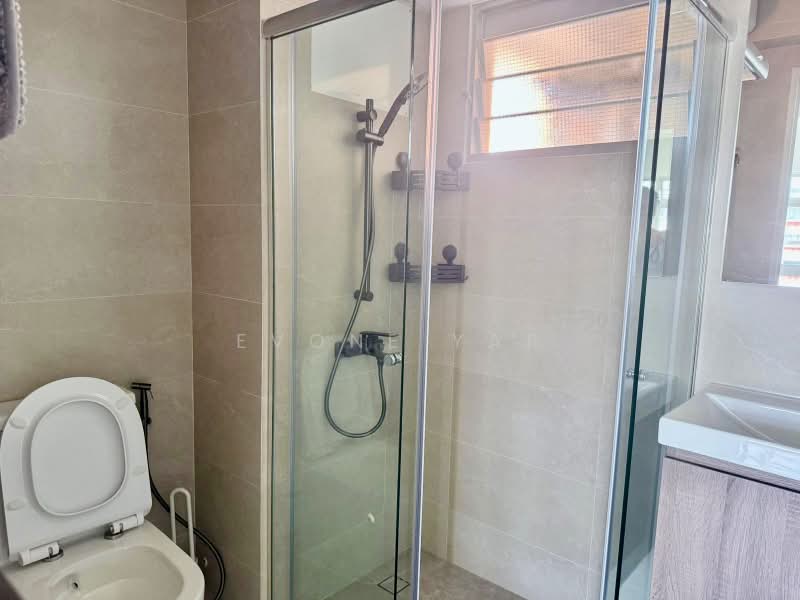 476B Choa Chu Kang Avenue 5, 476B Choa Chu Kang Avenue 5, Room Rental, 100 sqft, HDB Flat For Rent, by Evone Yap, 500193827 - Bathroom - PropertyGuru.com.sg