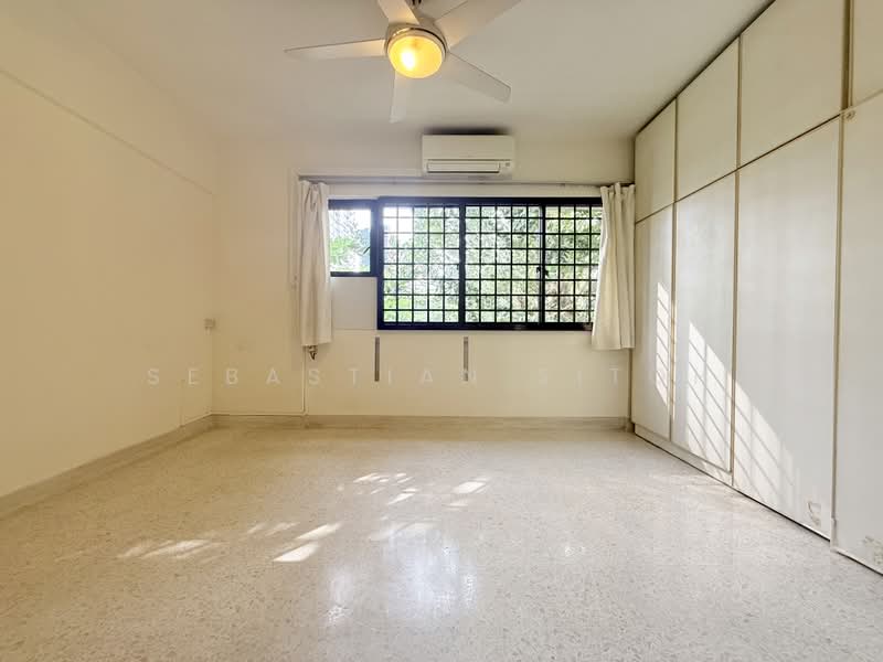 Laguna Park, 5000D Marine Parade Road, 3 Bedrooms, 1,453 sqft, Apartment For Sale, by Sebastian Sitoh, 500193830 - Main Bedroom - PropertyGuru.com.sg