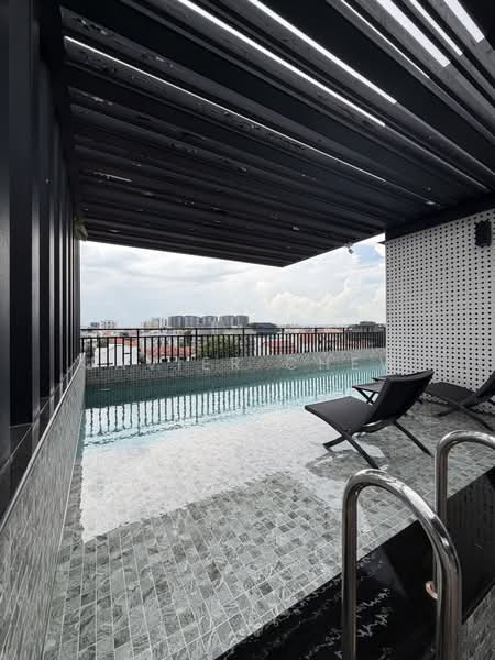 The Ramford, 6 Rambai Road, 3 Bedrooms, 990 sqft, Apartment For Sale, by Javier Chew, 500193831 - Pool - PropertyGuru.com.sg