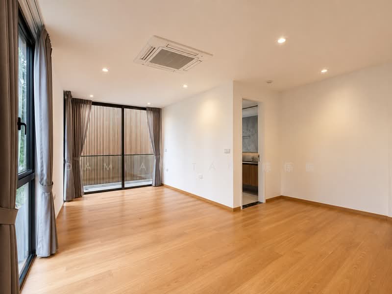 ⭐️1 KM OF MGS (PRIMARY) ⭐️LOWEST PSF BRAND NEW 2.5-STY W/ BASEMENT MODERN HOUSE @ HONG KONG PARK⭐️, Sian Tuan Avenue Hua Guan Wilmonar Yarwood Binjai Din Pang Bee San Stone Jalan Jambu Ayer Mawar Batu Kampong Chantek Swiss Club Holland Greenleaf Fir Redwood Maple Cypress Oak Cherry Lily Lasia Lemon Lotus Lantana Garlick Sixth Namly Lim Tai See Haji, 7 Bedrooms, 11,563 sqft, Detached House For Sale, by Damian Tan 陈係赈, 500193836 - Bedroom - PropertyGuru.com.sg