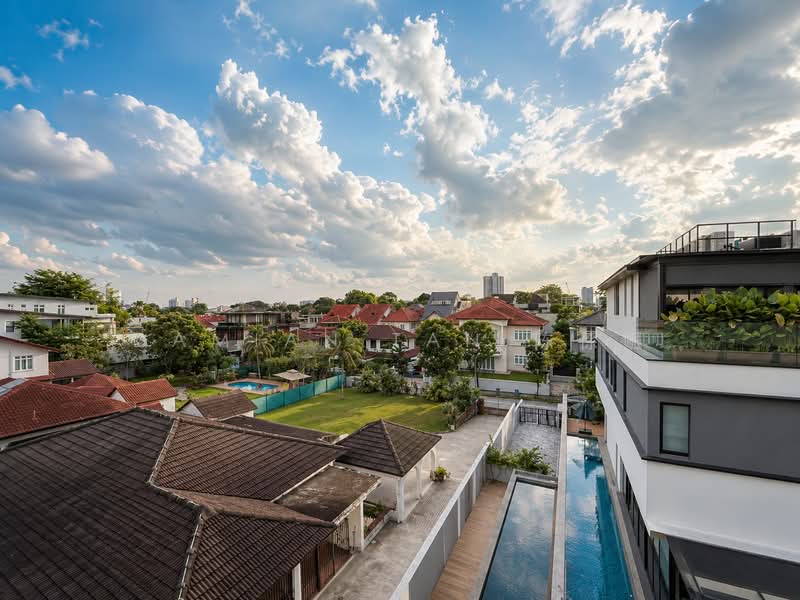 ⭐️1 KM OF MGS (PRIMARY) ⭐️LOWEST PSF BRAND NEW 2.5-STY W/ BASEMENT MODERN HOUSE @ HONG KONG PARK⭐️, Sian Tuan Avenue Hua Guan Wilmonar Yarwood Binjai Din Pang Bee San Stone Jalan Jambu Ayer Mawar Batu Kampong Chantek Swiss Club Holland Greenleaf Fir Redwood Maple Cypress Oak Cherry Lily Lasia Lemon Lotus Lantana Garlick Sixth Namly Lim Tai See Haji, 7 Bedrooms, 11,563 sqft, Detached House For Sale, by Damian Tan 陈係赈, 500193836 - Exterior - PropertyGuru.com.sg