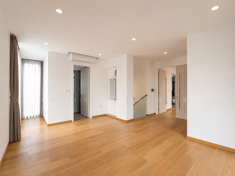 ⭐️1 KM OF MGS (PRIMARY) ⭐️LOWEST PSF BRAND NEW 2.5-STY W/ BASEMENT MODERN HOUSE @ HONG KONG PARK⭐️, Sian Tuan Avenue Hua Guan Wilmonar Yarwood Binjai Din Pang Bee San Stone Jalan Jambu Ayer Mawar Batu Kampong Chantek Swiss Club Holland Greenleaf Fir Redwood Maple Cypress Oak Cherry Lily Lasia Lemon Lotus Lantana Garlick Sixth Namly Lim Tai See Haji, 7 Bedrooms, 11,563 sqft, Detached House For Sale, by Damian Tan 陈係赈, 500193836 - Family - PropertyGuru.com.sg