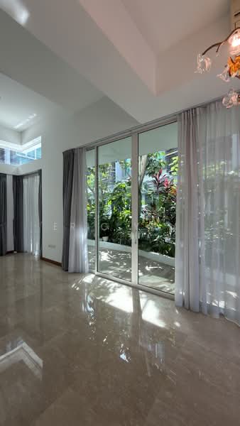 Cabana, 81 Sunrise Terrace, 5 Bedrooms, 2,917 sqft, Cluster House For Sale, by Eric Yam, 500193838 - Living Room - PropertyGuru.com.sg