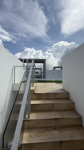 Cabana, 81 Sunrise Terrace, 5 Bedrooms, 2,917 sqft, Cluster House For Sale, by Eric Yam, 500193838 - Exterior - PropertyGuru.com.sg