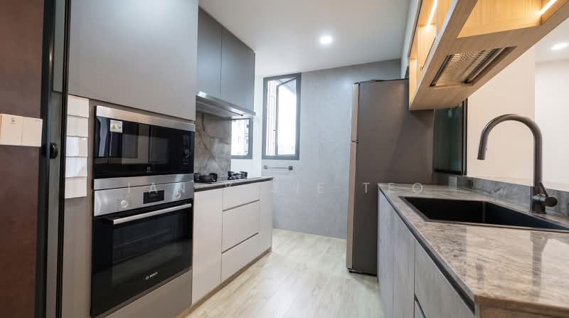 Parc Clematis, 8C Jalan Lempeng, 3 Bedrooms, 1,044 sqft, Condominium For Sale, by Ian Yijie Teo, 500193846 - Kitchen - PropertyGuru.com.sg