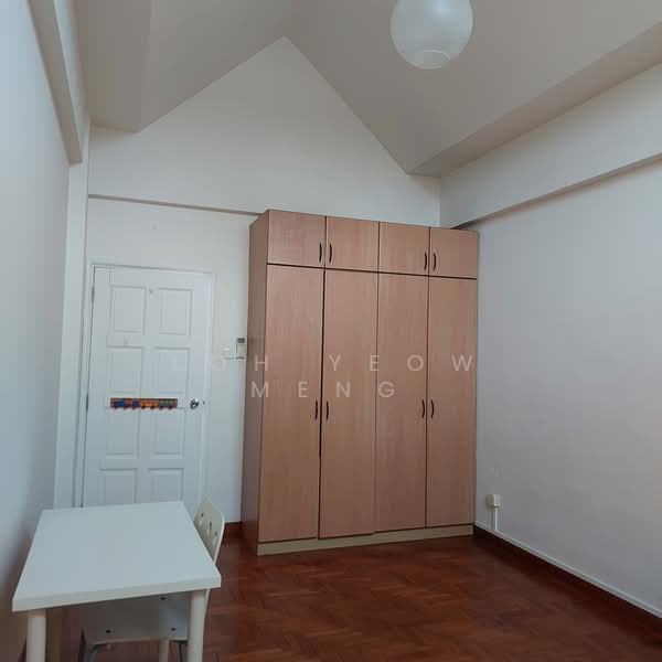 E7 Lodge, 66 Lorong Melayu, 3 Bedrooms, 1,367 sqft, Apartment For Rent, by Loh Yeow Meng, 500193851 - Interior - PropertyGuru.com.sg