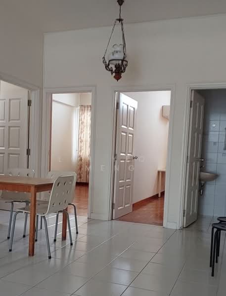 E7 Lodge, 66 Lorong Melayu, 3 Bedrooms, 1,367 sqft, Apartment For Rent, by Loh Yeow Meng, 500193851 - Dining Room - PropertyGuru.com.sg