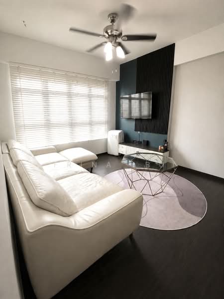 635B Senja Road, 635B Senja Road, 3 Bedrooms, 990 sqft, HDB Flat For Sale, by Frina Abu, 500193852 - Living Room - PropertyGuru.com.sg