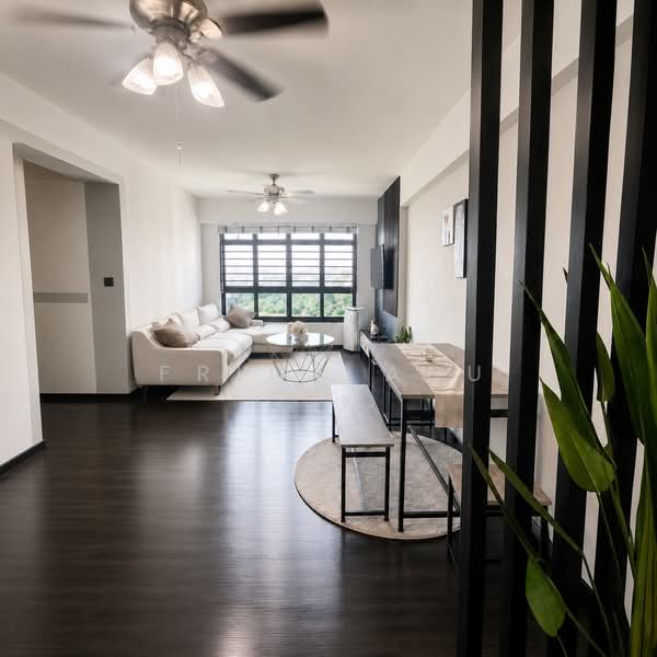 635B Senja Road, 635B Senja Road, 3 Bedrooms, 990 sqft, HDB Flat For Sale, by Frina Abu, 500193852 - Living Room - PropertyGuru.com.sg