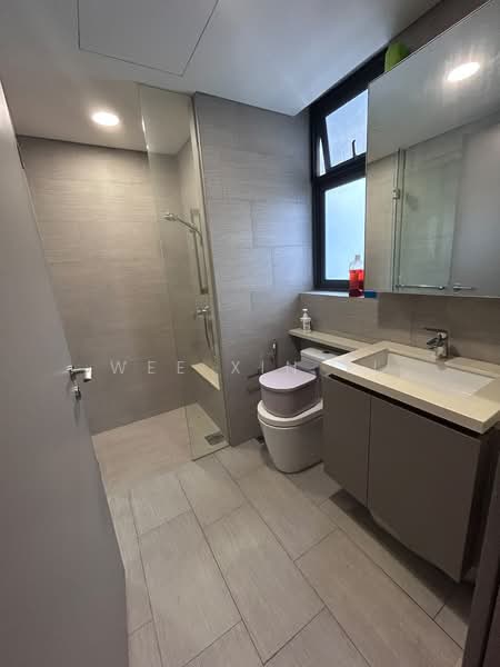 The Criterion, 5 Yishun Street 51, 3 Bedrooms, 915 sqft, Executive Condominium For Sale, by Wee Xin Yi, 500193856 - Bathroom - PropertyGuru.com.sg