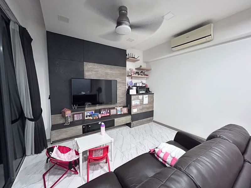 The Criterion, 5 Yishun Street 51, 3 Bedrooms, 915 sqft, Executive Condominium For Sale, by Wee Xin Yi, 500193856 - Living Room - PropertyGuru.com.sg