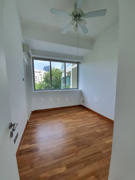 Balmoral Hills, 9 Balmoral Park, 4 Bedrooms, 1,841 sqft, Condominium For Rent, by Jasey Lim, 500193874 - Bedroom 2 - PropertyGuru.com.sg