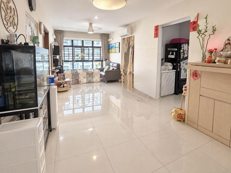 420A Northshore Drive, 420A Northshore Drive, Hougang / Punggol / Sengkang, 3 Bedrooms, 1,022 sqft, HDB Flat For Sale, by Shynna Neo, 500193878 - Living Room - PropertyGuru.com.sg