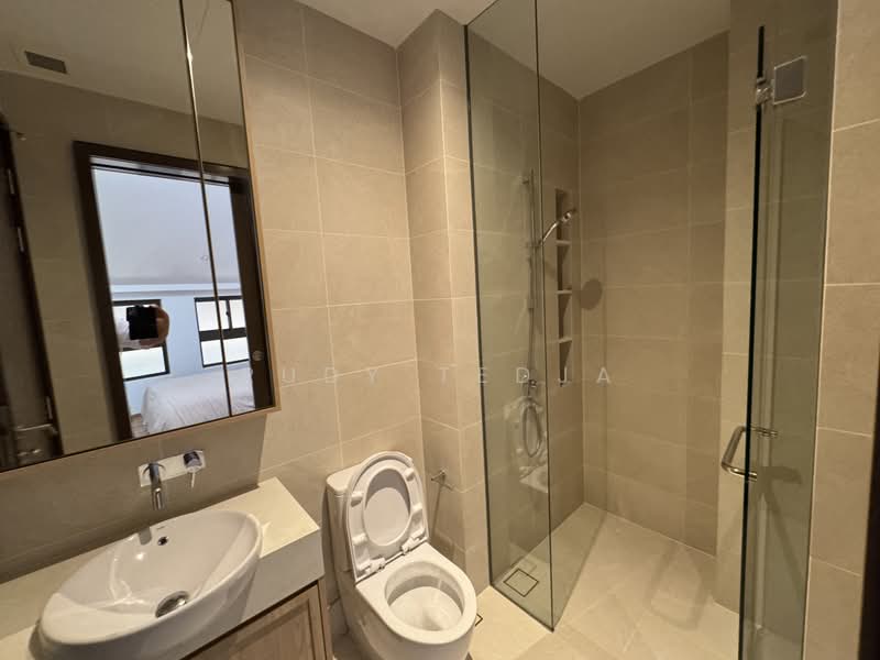 Atlassia, 30 Joo Chiat Place, 3 Bedrooms, 1,292 sqft, Condominium For Sale, by Rudy Tedja, 500193879 - Bathroom - PropertyGuru.com.sg