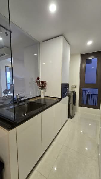 Archipelago, Bedok Reservoir Road, 2 Bedrooms, 829 sqft, Condominium For Sale, by Lesley Loh, 500193883 - Kitchen view 1 - PropertyGuru.com.sg
