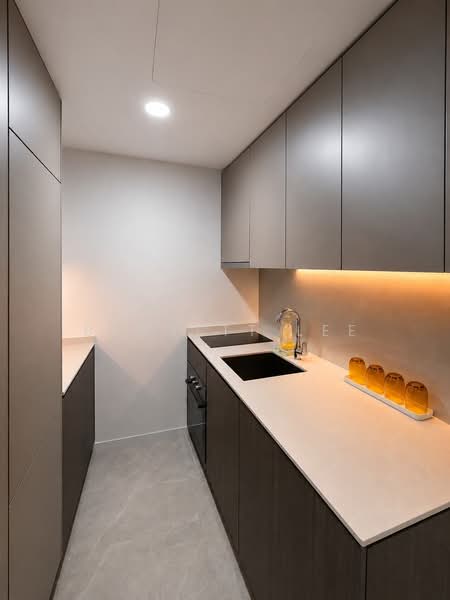 Piccadilly Grand, 1 Northumberland Road, Farrer Park / Serangoon Rd, 2 Bedrooms, 646 sqft, Condominium For Sale, by Bennett Lee, 500193887 - Kitchen - PropertyGuru.com.sg