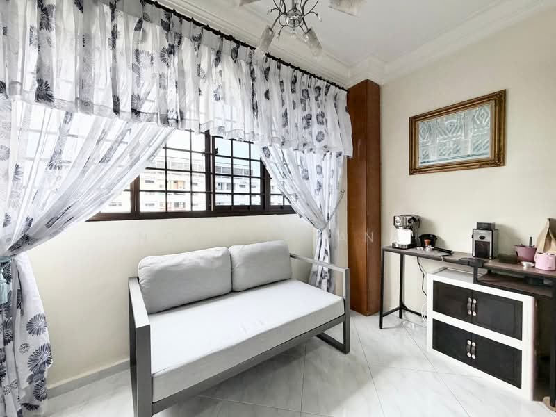 632 Woodlands Ring Road, 632 Woodlands Ring Road, 3 Bedrooms, 1,302 sqft, HDB Flat For Sale, by Nona Kirana, 500193893 - Living Room - PropertyGuru.com.sg