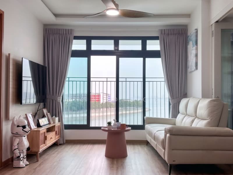 415B Northshore Drive, 415B Northshore Drive, 3 Bedrooms, 1,012 sqft, HDB Flat For Sale, by Edward Loke, 500193895 - Living Room - PropertyGuru.com.sg