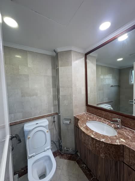 Cheap Bedroom @ Telok Ayer MRT, , Room Rental, 80 sqft, Condominium For Rent, by Alan Tsui 徐先生, 500193902 - Bathroom - PropertyGuru.com.sg