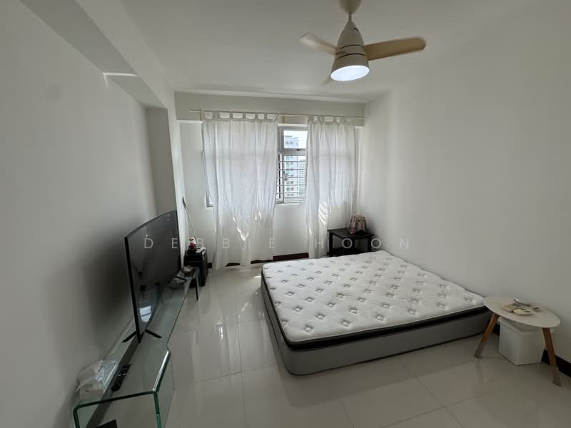 162A Rivervale Crescent, 162A Rivervale Crescent, 2 Bedrooms, 990 sqft, HDB Flat For Rent, by Debbie Hoon, 500193905 - Bedroom - PropertyGuru.com.sg