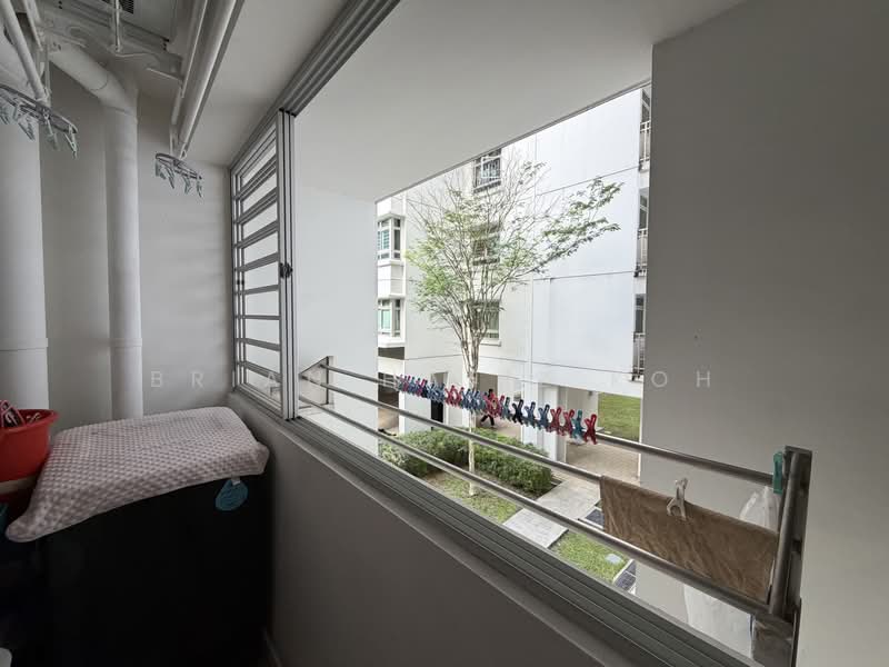 301C Punggol Central, 301C Punggol Central, 3 Bedrooms, 1,001 sqft, HDB Flat For Sale, by Brian Hafiz Koh, 500193910 - Balcony - PropertyGuru.com.sg