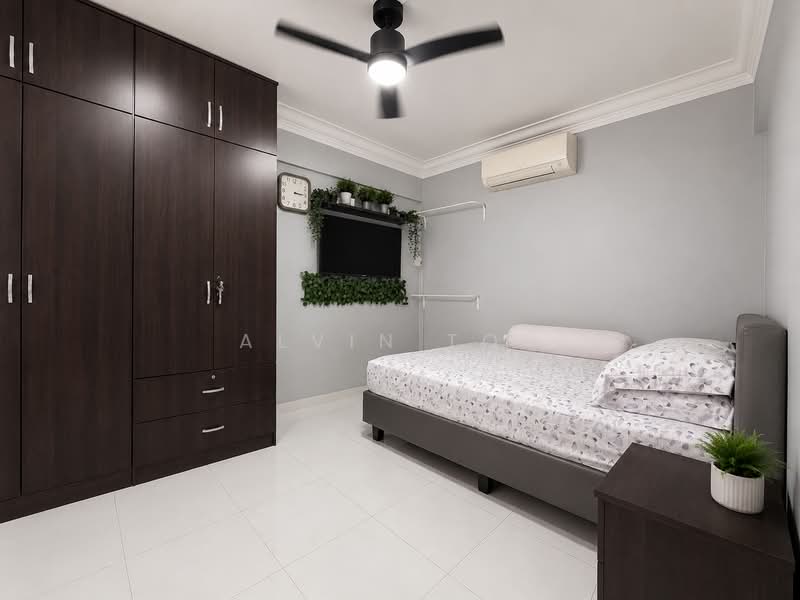 201 Yishun Street 21, 201 Yishun Street 21, 2 Bedrooms, 721 sqft, HDB Flat For Sale, by Alvin Toh, 500193911 - Bedroom - PropertyGuru.com.sg