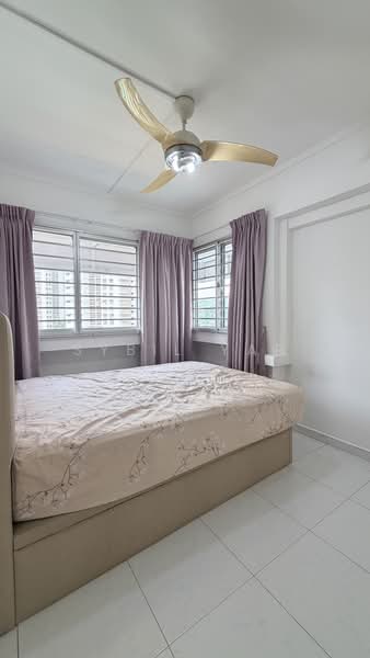 604 Senja Road, 604 Senja Road, 3 Bedrooms, 1,066 sqft, HDB Flat For Rent, by Sybil Yap, 500193918 - Bedroom - PropertyGuru.com.sg