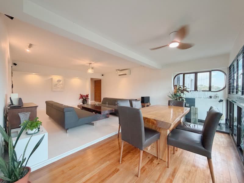 Lutheran Towers, 21 Tan Kim Cheng Road, 3 Bedrooms, 1,916 sqft, Apartment For Sale, by Alexis Quek, 500193924 - Living Room - PropertyGuru.com.sg