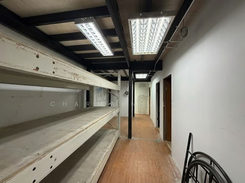 Wcega Plaza, 1 Bukit Batok Crescent, 2,411 sqft, Light Industrial (B1) For Rent, by Charmaine Lim, 500193926 - Interior - CommercialGuru.com.sg