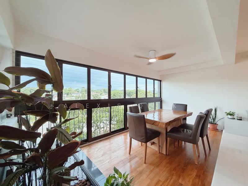 Lutheran Towers, 21 Tan Kim Cheng Road, 4 Bedrooms, 1,916 sqft, Apartment For Sale, by Alexis Quek, 500193927 - Dining Room - PropertyGuru.com.sg