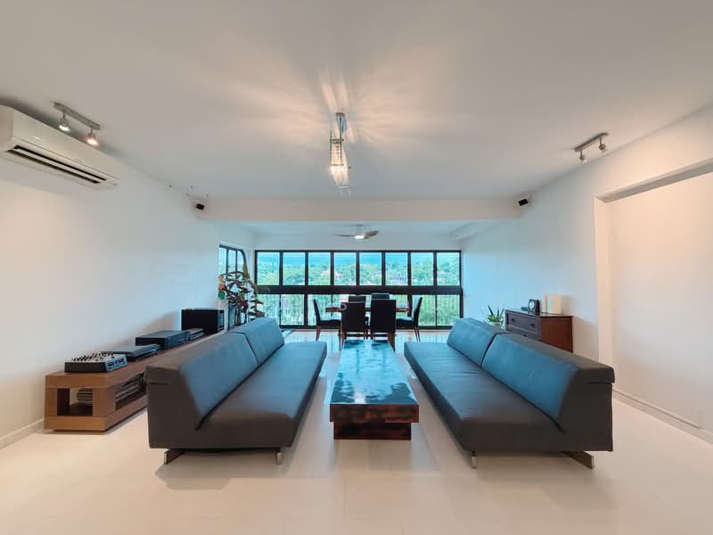 Lutheran Towers, 21 Tan Kim Cheng Road, 4 Bedrooms, 1,916 sqft, Apartment For Sale, by Alexis Quek, 500193927 - Living Room - PropertyGuru.com.sg