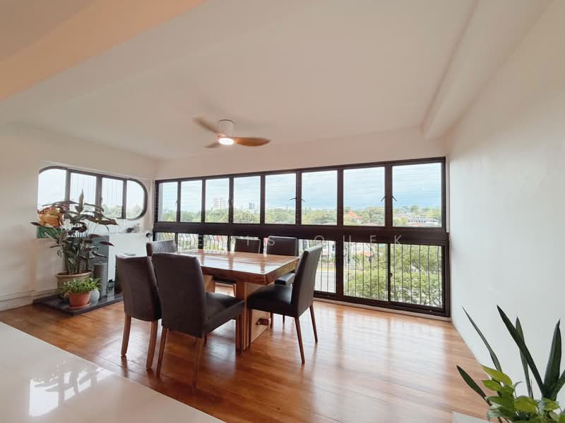 Lutheran Towers, 21 Tan Kim Cheng Road, 4 Bedrooms, 1,916 sqft, Apartment For Sale, by Alexis Quek, 500193927 - Dining Room - PropertyGuru.com.sg