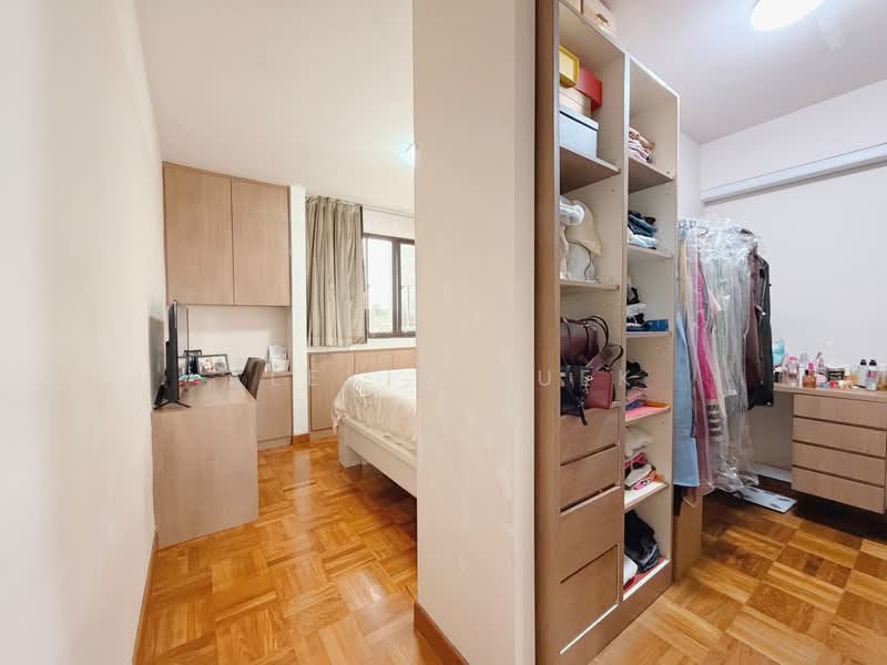 Lutheran Towers, 21 Tan Kim Cheng Road, 4 Bedrooms, 1,916 sqft, Apartment For Sale, by Alexis Quek, 500193927 - Bedroom - PropertyGuru.com.sg