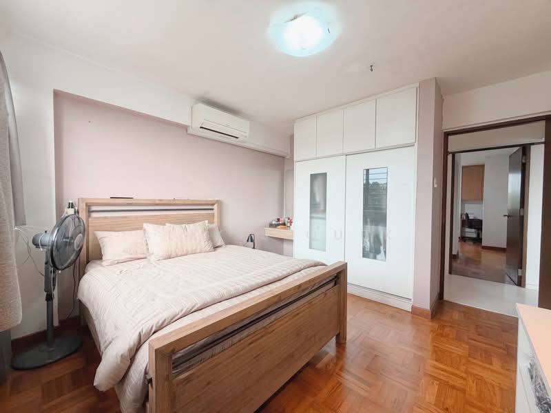 Lutheran Towers, 21 Tan Kim Cheng Road, 4 Bedrooms, 1,916 sqft, Apartment For Sale, by Alexis Quek, 500193927 - Bedroom - PropertyGuru.com.sg
