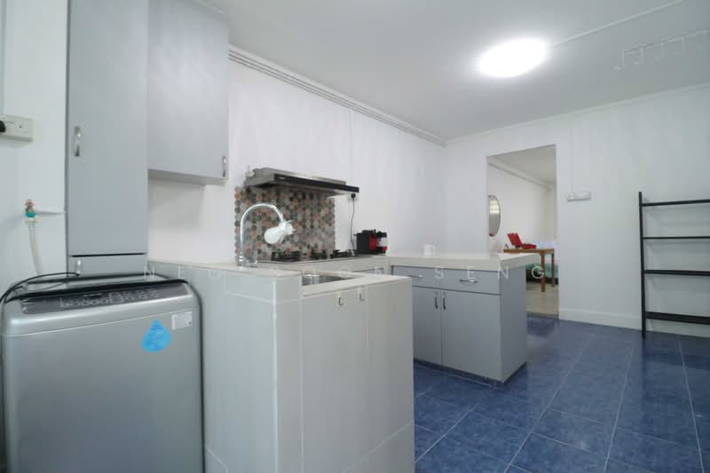 48 Teban Gardens Road, 48 Teban Gardens Road, 2 Bedrooms, 68 sqft, HDB Flat For Sale, by Neo Soon Seng, 500193933 - Kitchen - PropertyGuru.com.sg