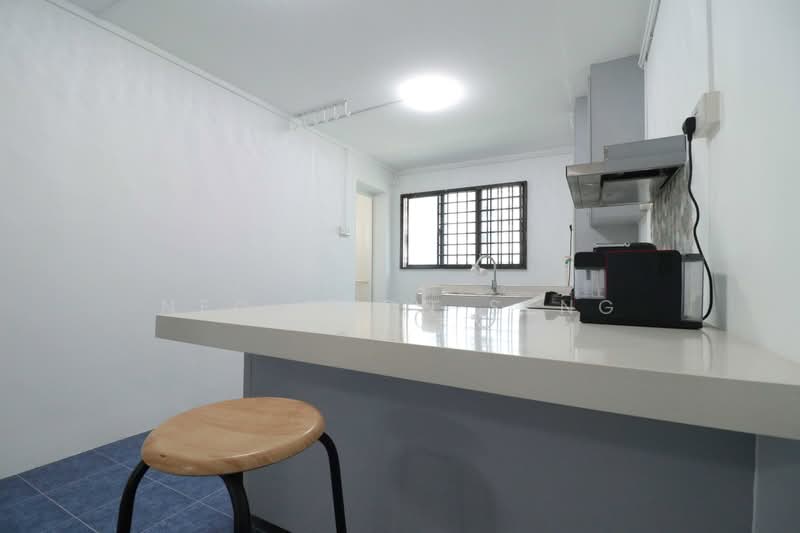 48 Teban Gardens Road, 48 Teban Gardens Road, 2 Bedrooms, 68 sqft, HDB Flat For Sale, by Neo Soon Seng, 500193933 - Kitchen - PropertyGuru.com.sg