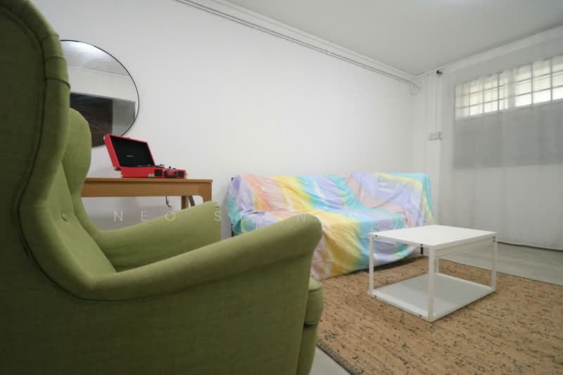 48 Teban Gardens Road, 48 Teban Gardens Road, 2 Bedrooms, 68 sqft, HDB Flat For Sale, by Neo Soon Seng, 500193933 - Living Room - PropertyGuru.com.sg